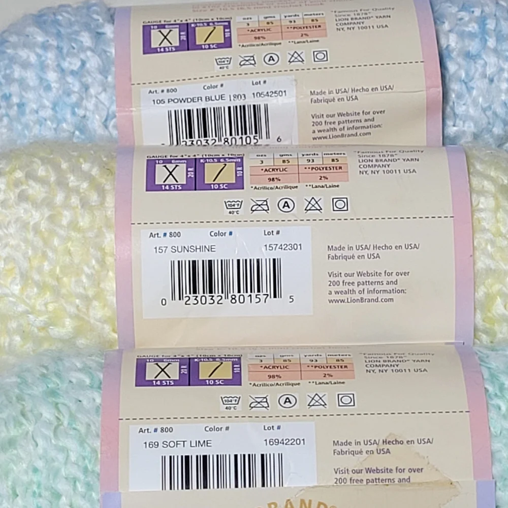 Lion Brand Homespun Baby Yarn 3 Skeins